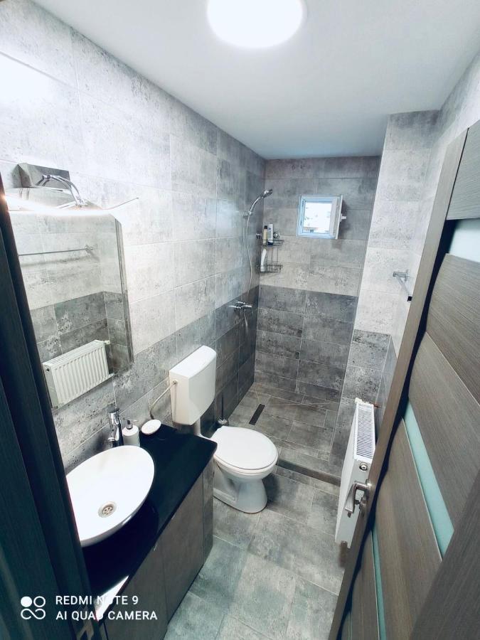 Apartamento Garsoniera Daniela Tîrgu Ocna Exterior foto