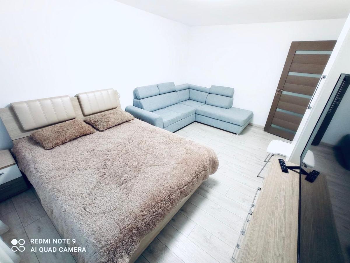 Apartamento Garsoniera Daniela Tîrgu Ocna Exterior foto